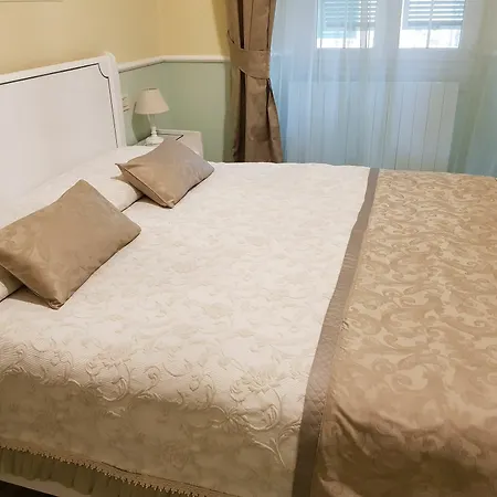 Bed and Breakfast Ca Del Vescovo Imperia Exterior foto
