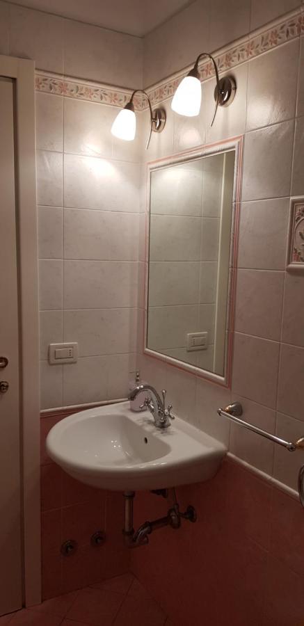 Ca Del Vescovo Bed & Breakfast Imperia